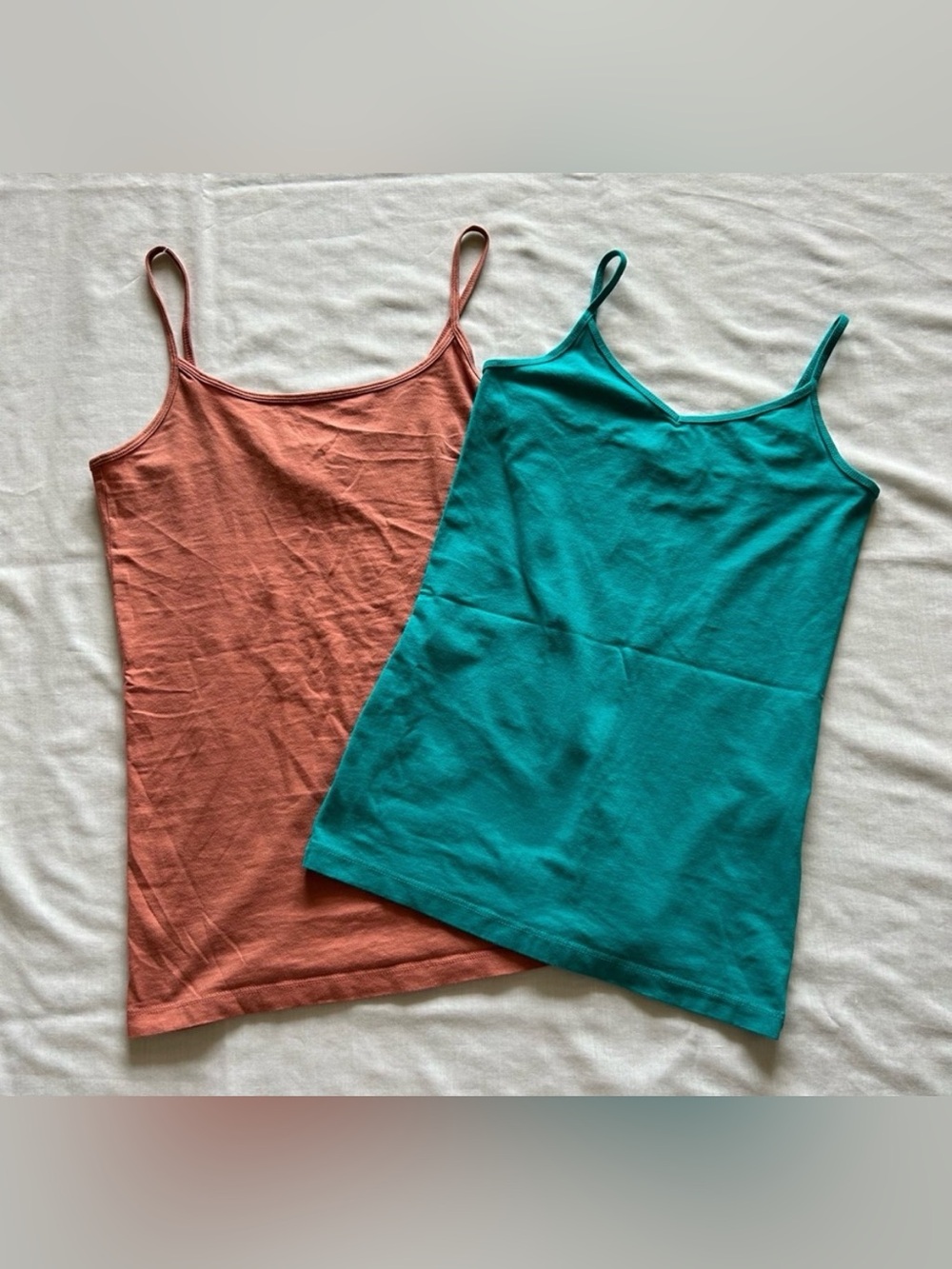 💥Forever 21 (Lot of 2) Rust & Teal Green Tank Tops Size S